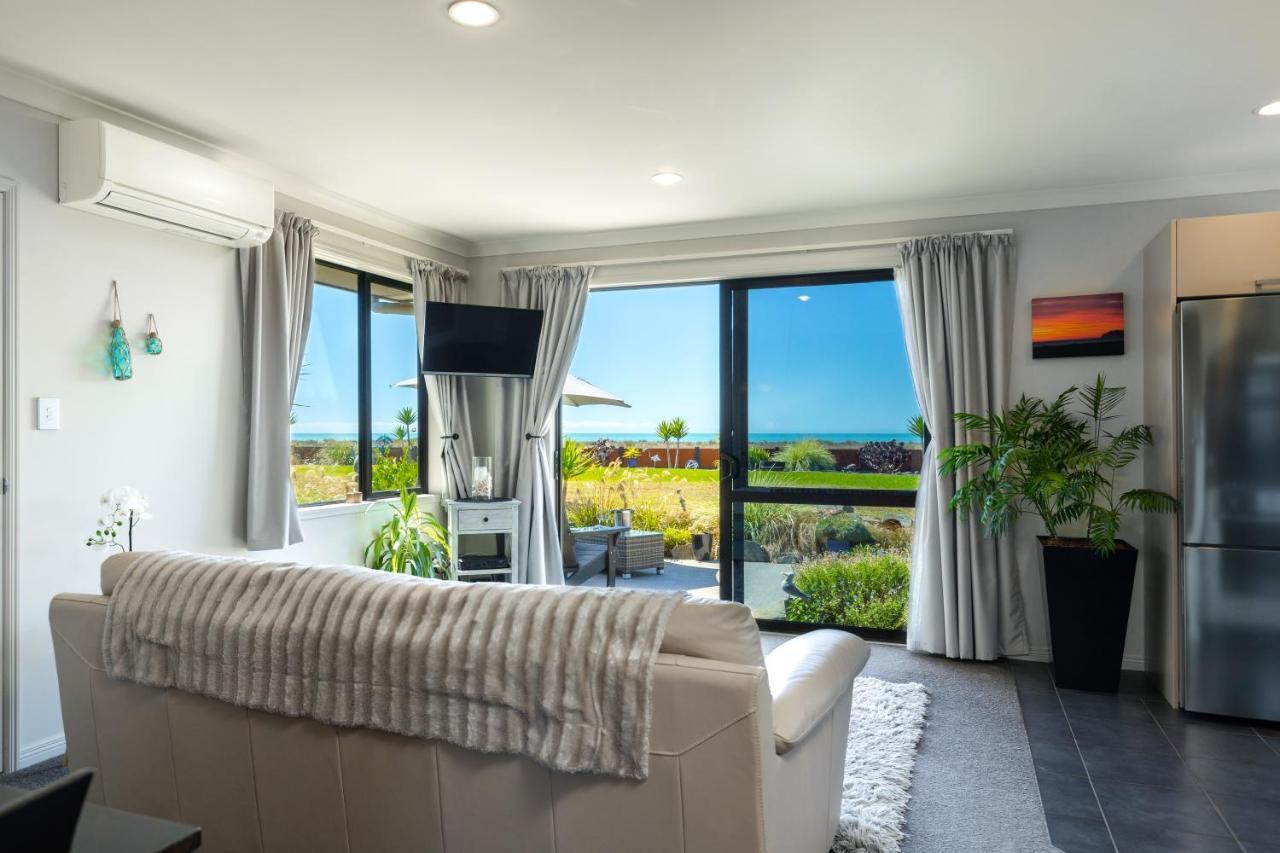 Ocean View Beachfront Apartment Blenheim Eksteriør billede